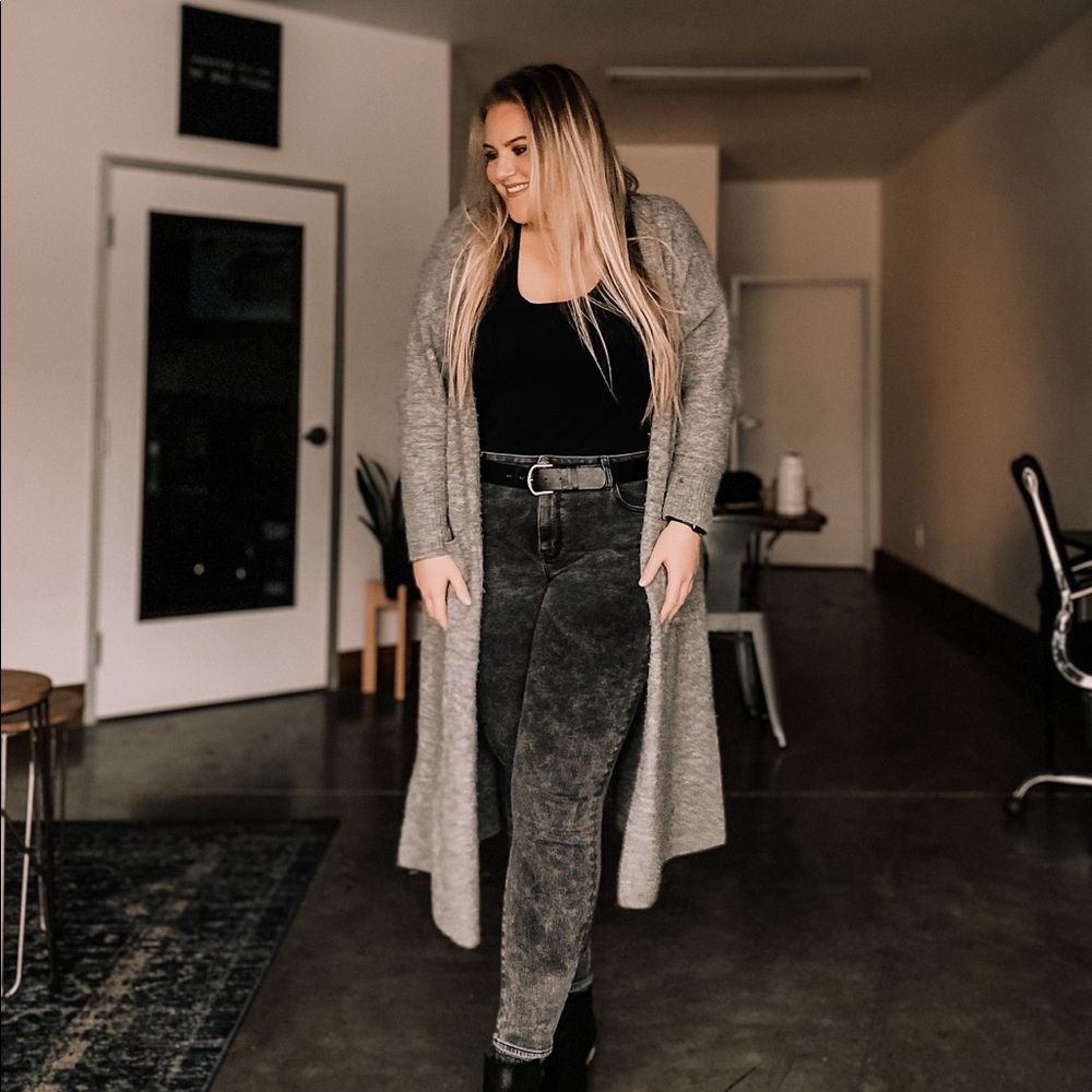 Meet your Posher, Alison